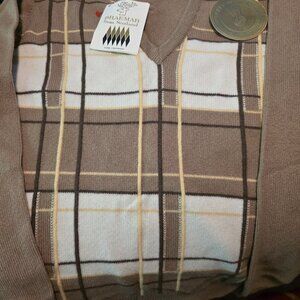 BEAUTIFULBRAEMAR OF SCOTLAND CASHMERE V NECK SWEATER